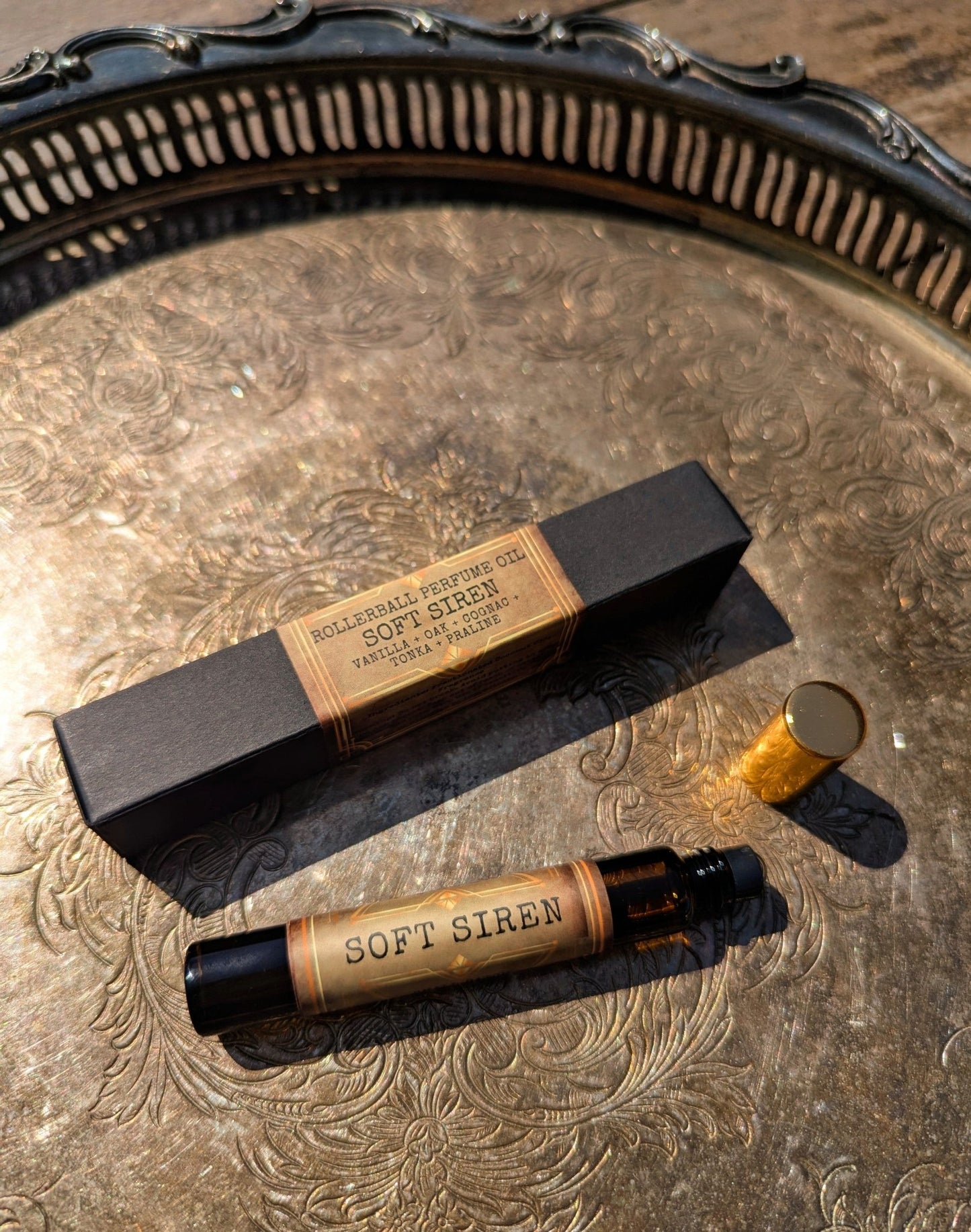 • vintage perfume oil rollerball
• travel size perfume oil
• vanilla perfume rollerball
• smoky speakeasy fragrance oil
• old hollywood perfume oil