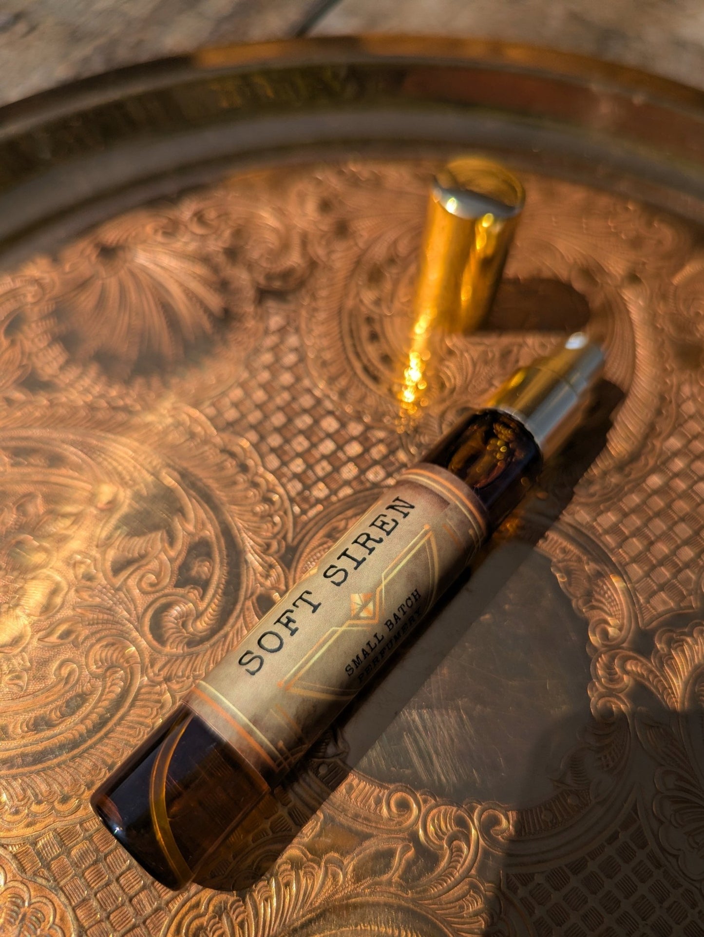 •	vanilla vintage perfume spray 
•	floral old hollywood perfume 
•	smoky speakeasy perfume spray 
•	coffee scented vintage perfume 
•	retro perfume gift for her