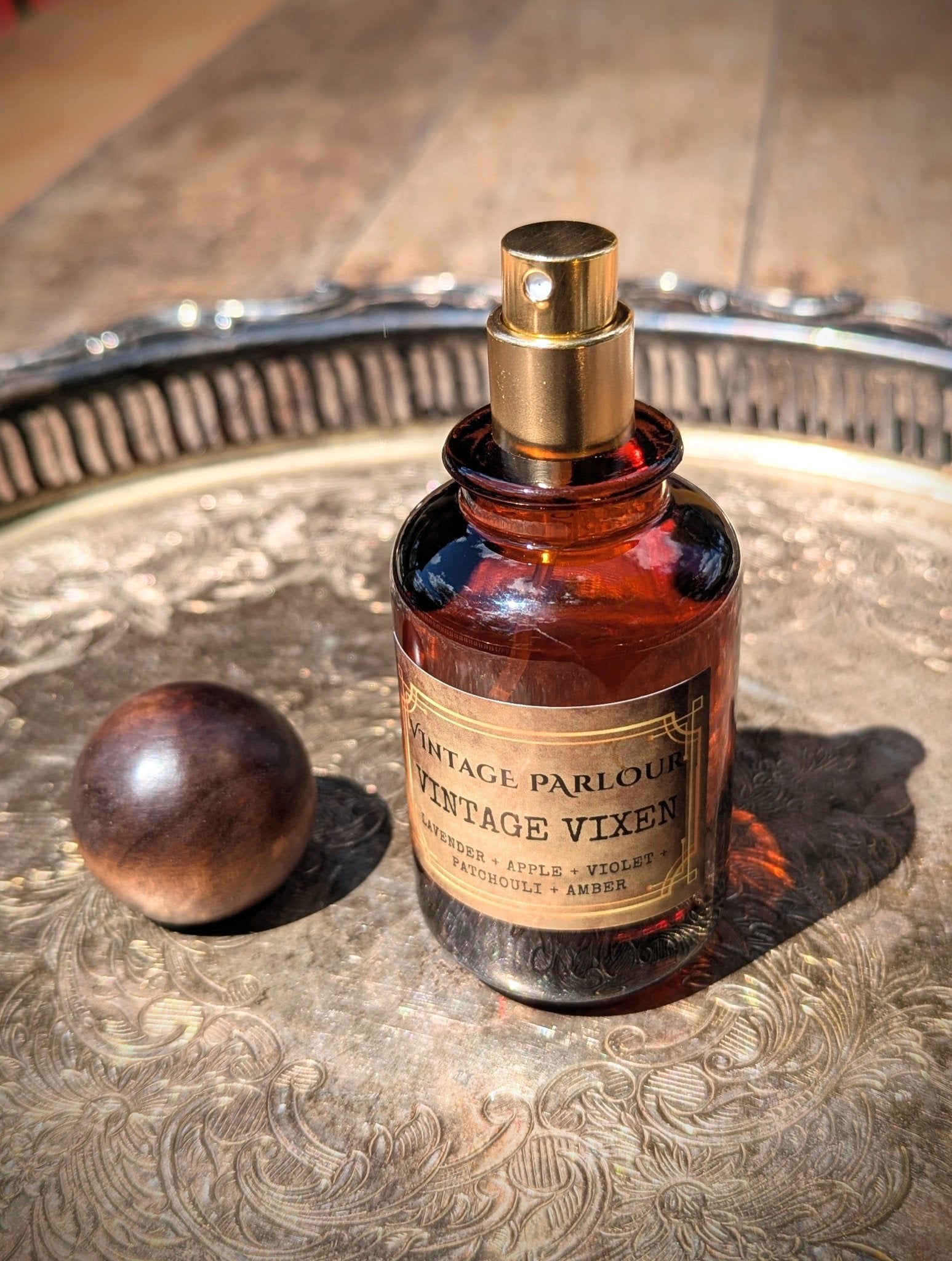 Vintage Perfume – Old Hollywood Luxury Fragrance Signature Scent - Vintage Parlour