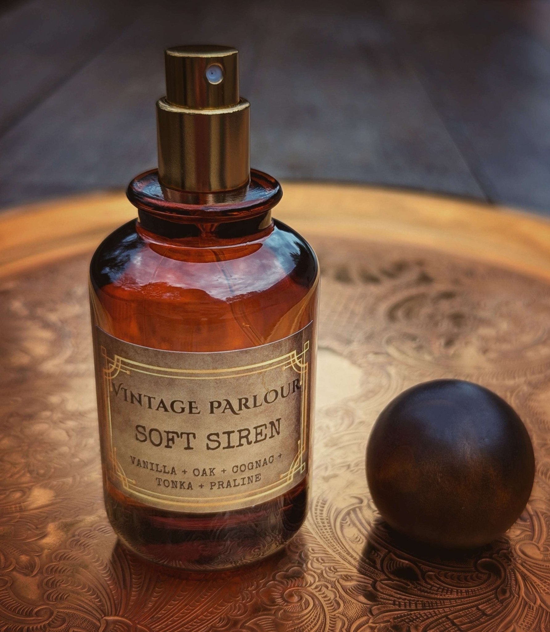 Vintage Perfume – Old Hollywood Luxury Fragrance Signature Scent - Vintage Parlour