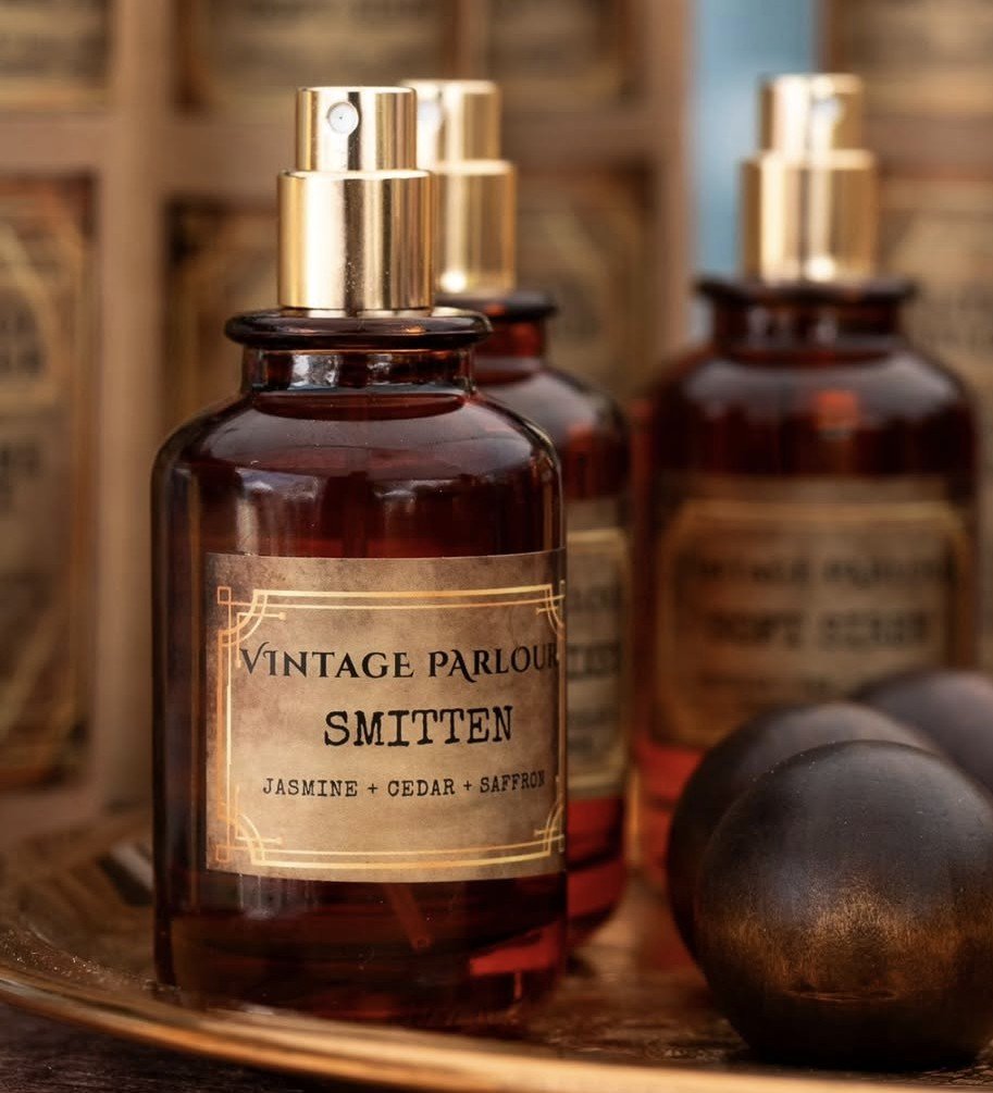 Vintage Perfume – Old Hollywood Luxury Fragrance Signature Scent - Vintage Parlour